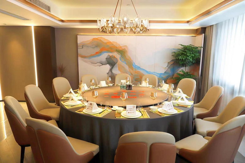 1、金元宝大酒店金箔路店 (2).jpg